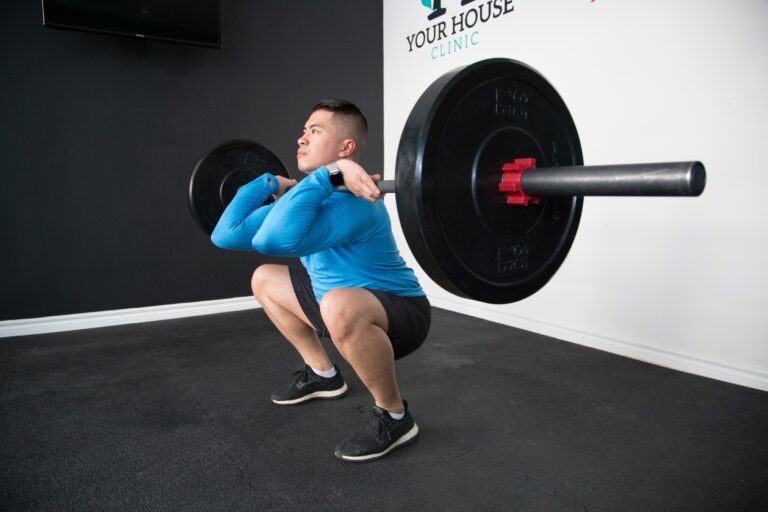 How to Carry Out The Front Squat: A Definitive Guide
